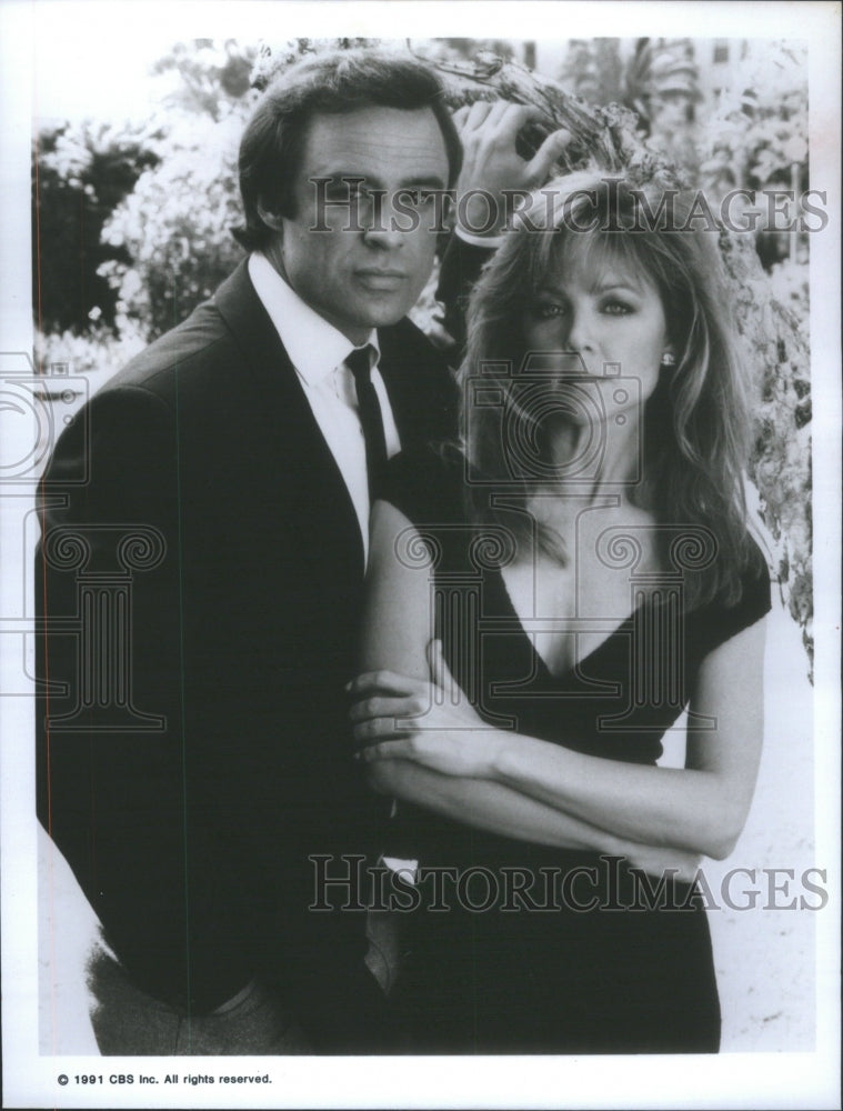 1991 Press Photo Joe Penny Lisa Hartman star Operation murder Drama suit- Historic Images