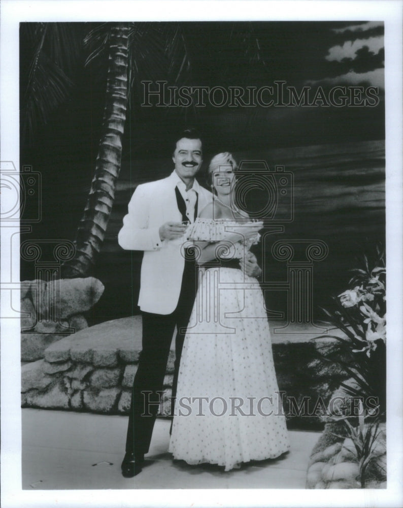 1988 Press Photo Robert Goulet Emile de Becque Rodgers South Pacific- Historic Images