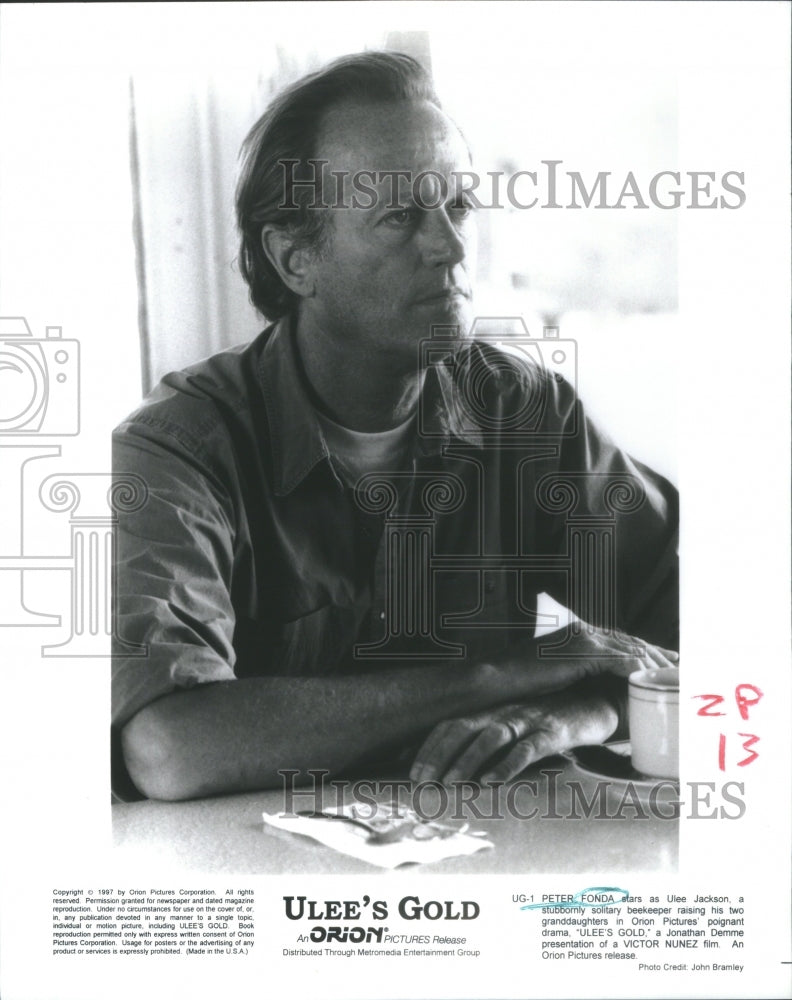 1997 Press Photo Actor Peter Fonda Ulee Jackson Ulees Gold Movie- RSA66395- Historic Images