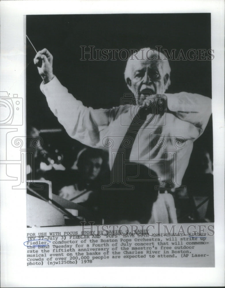 1978 Press Photo Maestro Arthur Fiedler Celebrates Anniversary- RSA66631- Historic Images