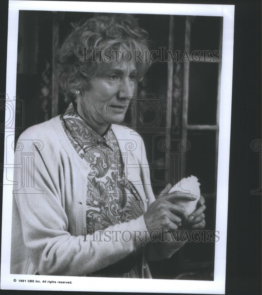 1991 Press Photo Olympia Dukakis Program Fire Dark CBS- RSA67783- Historic Images