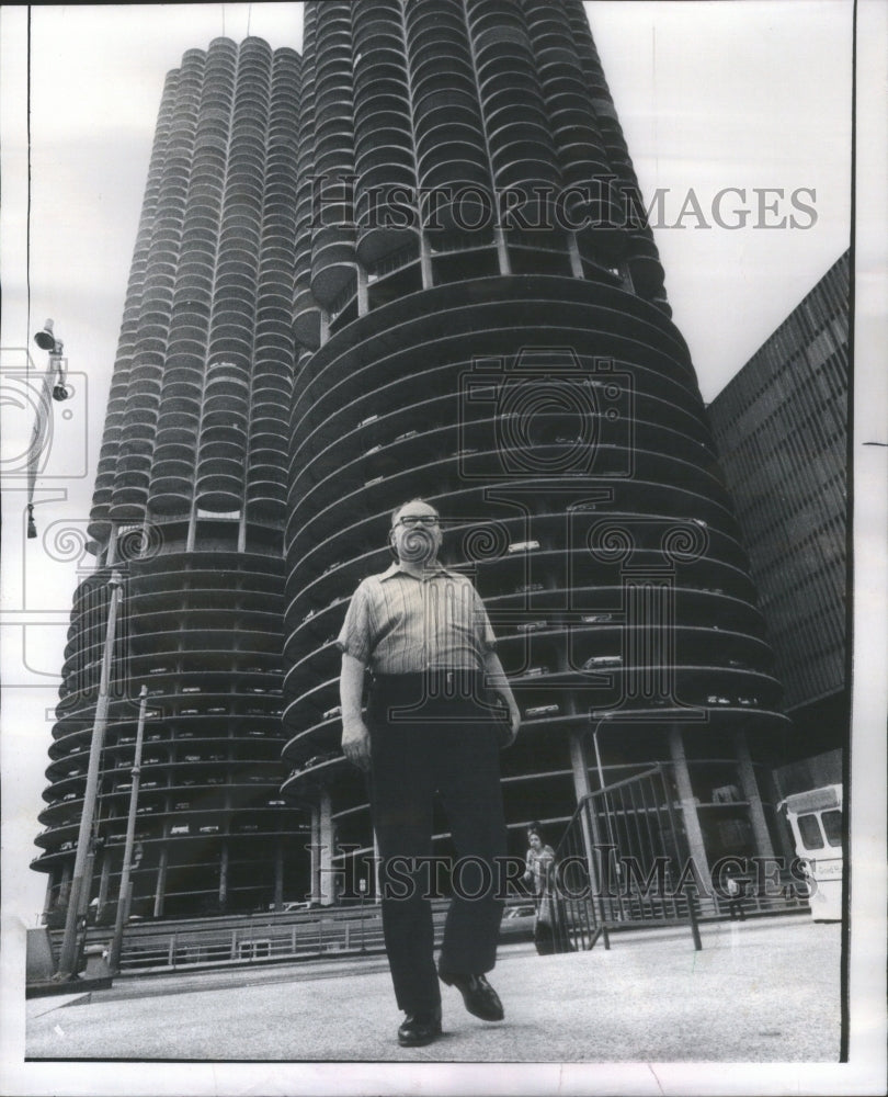 1976 Press Photo Sam Brooks says he holds the world record for riding buses- Historic Images