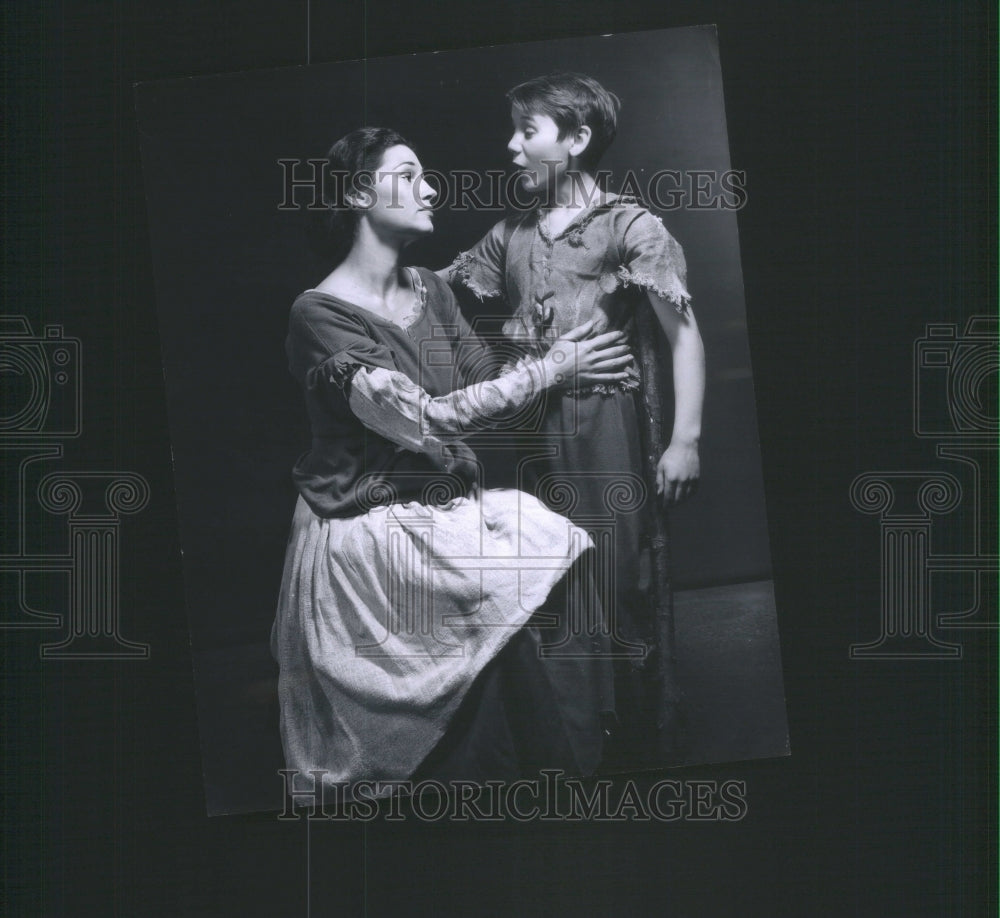 Press Photo Rosemary Kuhlmann &amp; Bill McIver, Amahl and the Night Visitors- Historic Images