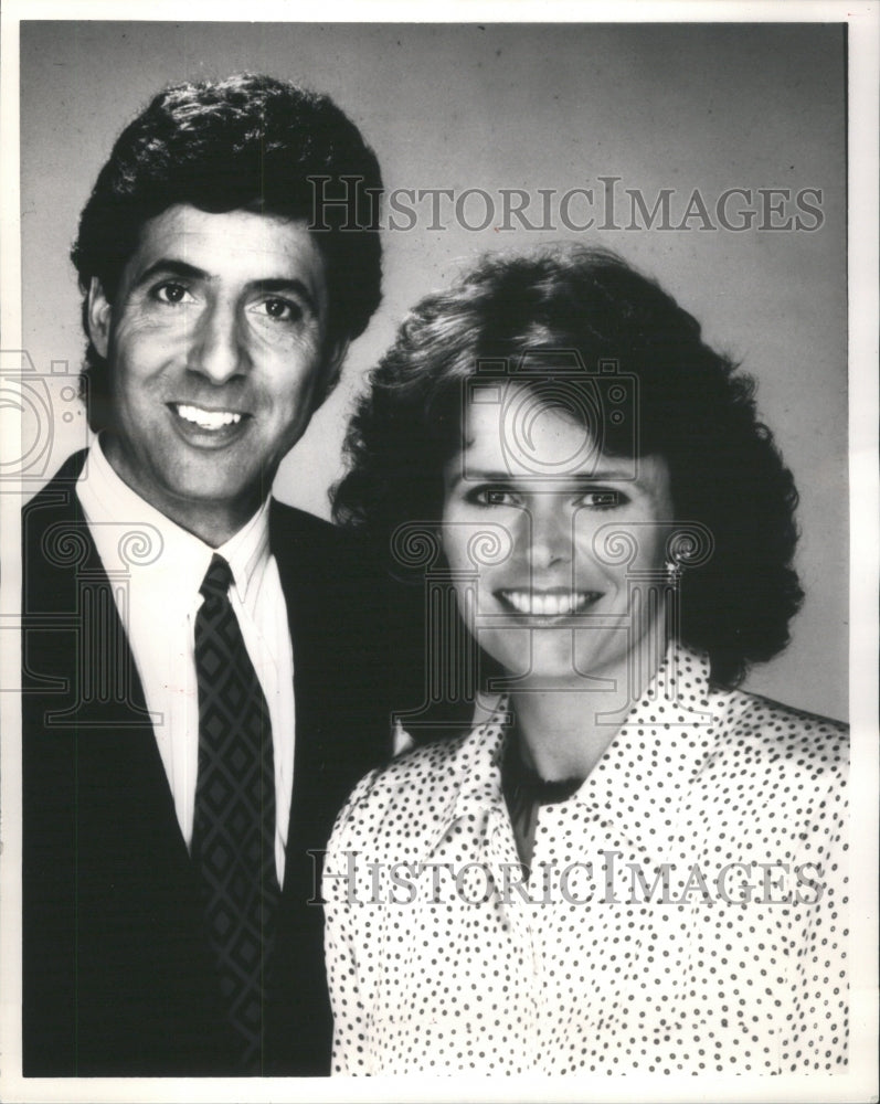 1987 Press Photo Robb Weller Sandy Hill Home ABC entertainment show- RSA74759- Historic Images