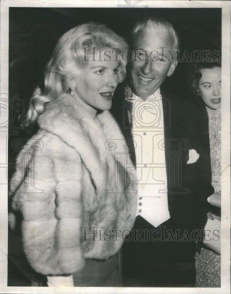 1960 Press Photo James Kimberly Wife Former Sharron Curran Arden Shore Party- Historic Images