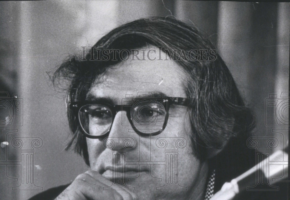 1971 Press Photo Playboy Towers Writers Convention Panel Member Halberstam- Historic Images