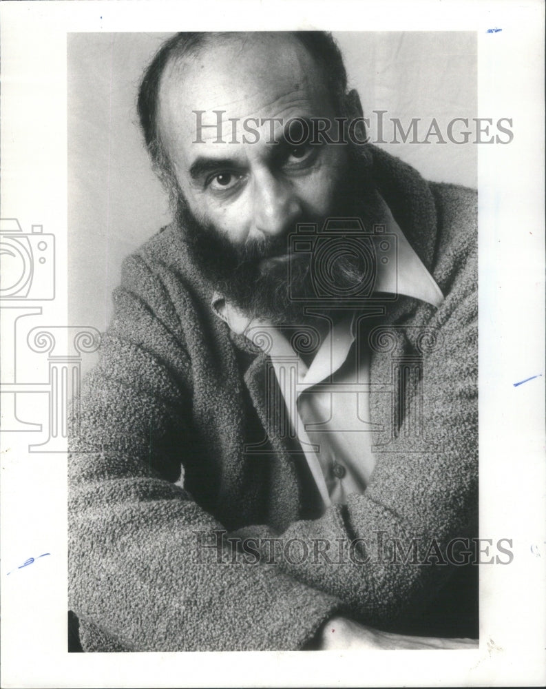 1983 Press Photo John Hirsch artistic director Canadian resource stratford- Historic Images