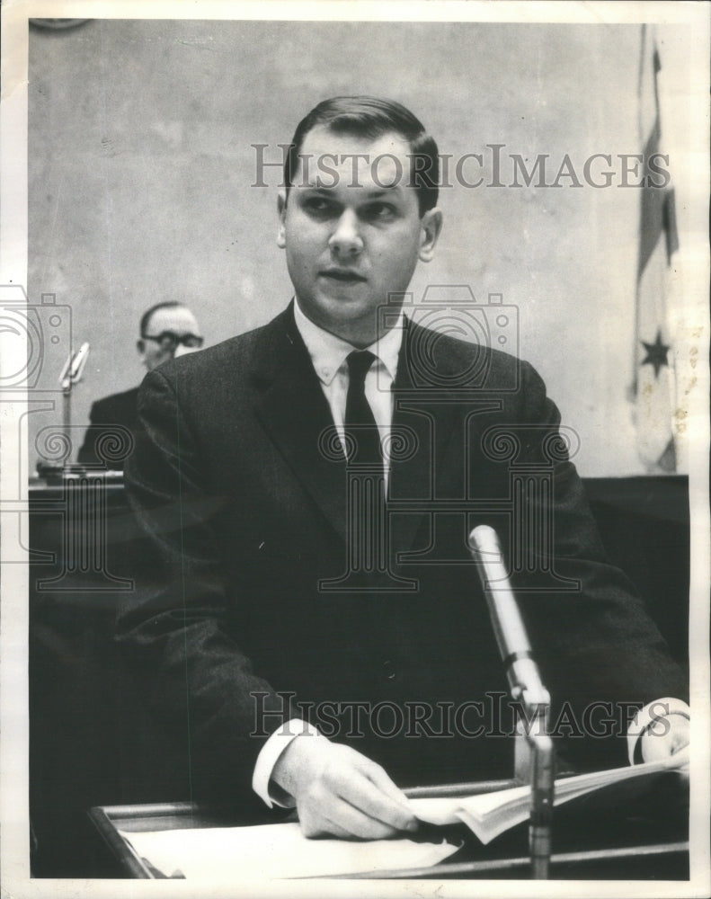 1965 Press Photo Robert Hatch republican City Budget hearing Council Chamber - Historic Images