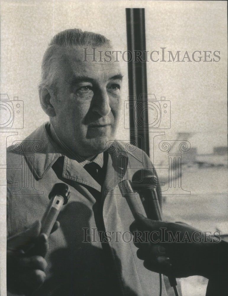 1971 Press Photo Earl Cromer George Baring British Ambassador US tak- RSA82967- Historic Images