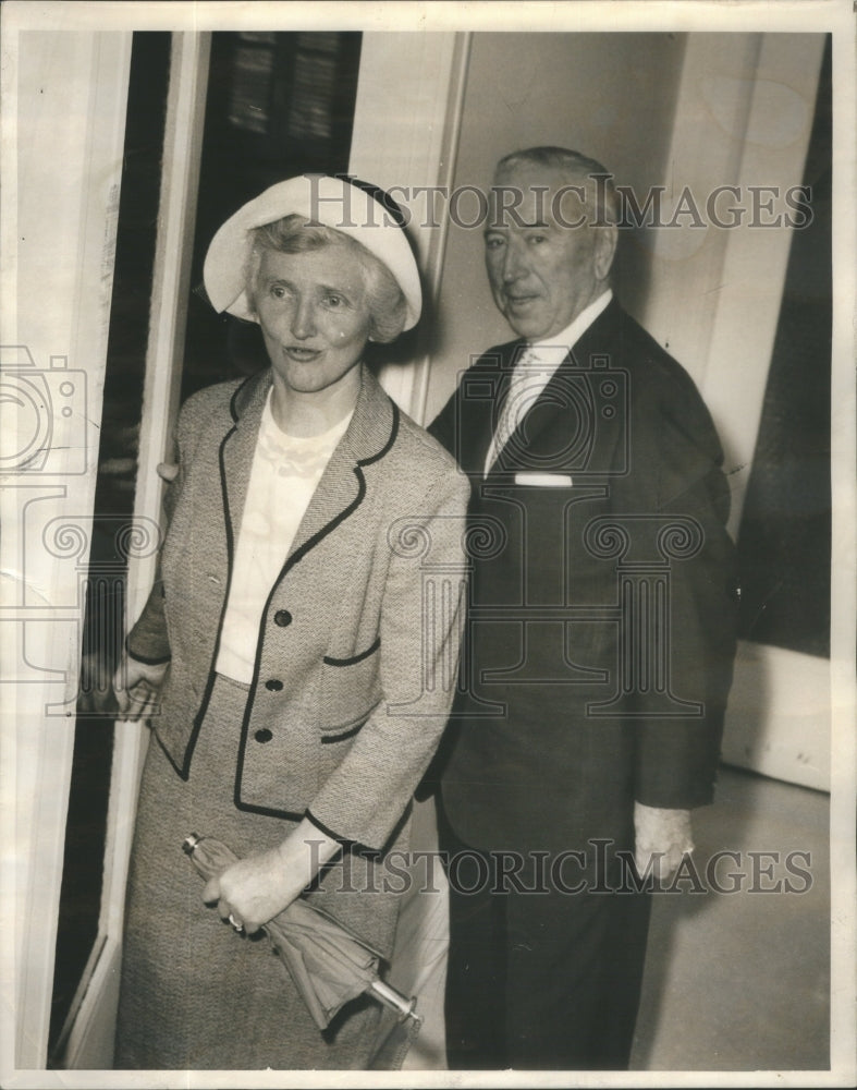 1963 Press Photo Mrs. John B. Allen and Mr. Frank M. Whiston Board of Education- Historic Images