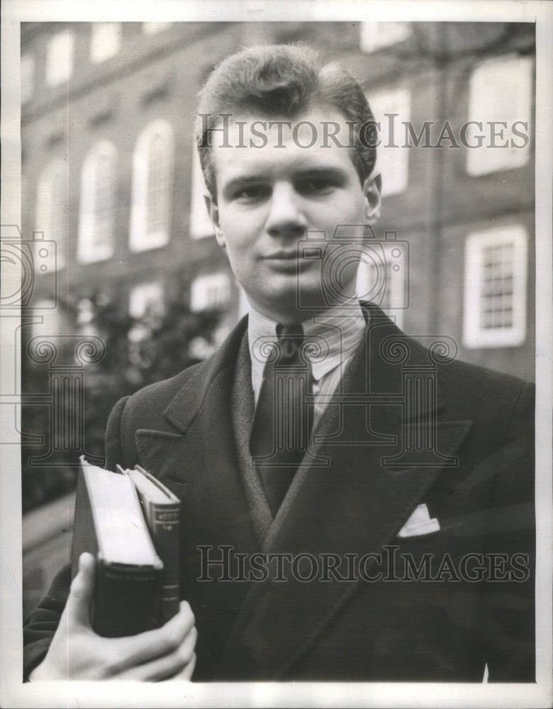 1939 Press Photo Novelist Wells Lewis- RSA85267- Historic Images
