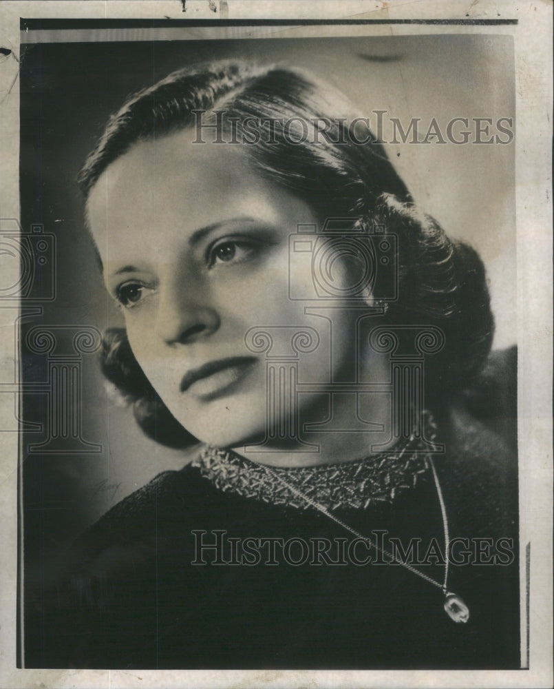 1960 Press Photo Mrs. Andy Frain - Historic Images