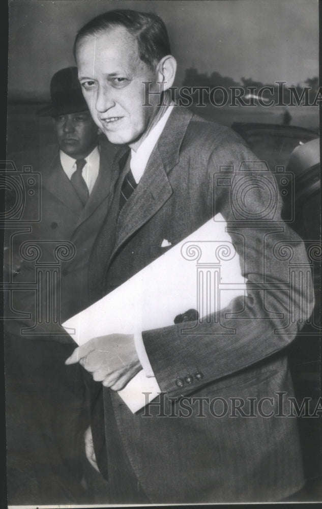 1945 Press Photo Presidential Assistant Hopkins Holding Moscow Trip Report- Historic Images