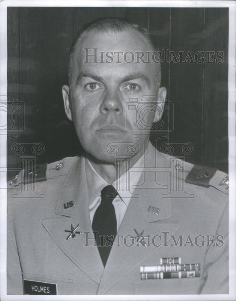 1967 Press Photo Colonel William E. Holmes, 45th Artillery Bridge (Air Defense)- Historic Images