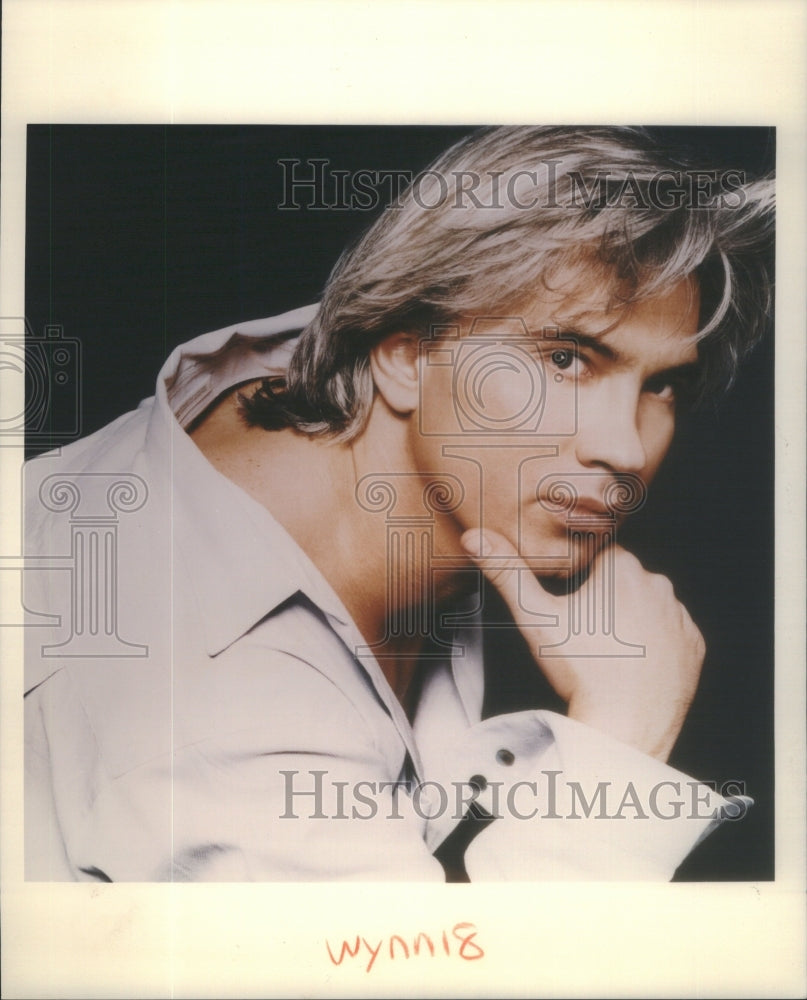 1996 Press Photo Russian Baritone Dmitri Hyorostovsky Saint Petersburg Chamber- Historic Images