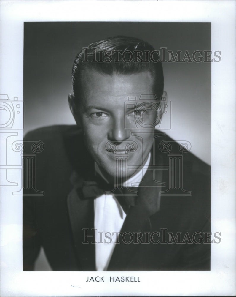 1963 Press Photo Jack Haskell American Singer TV Announcer Pajama Les Brown - Historic Images