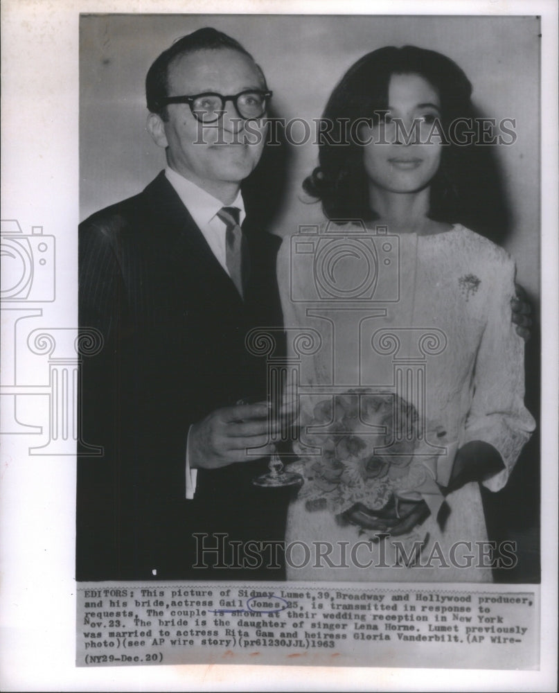 1963 Press Photo Sidney Lumet Gail Jones Hollywood Producer Singer Lena Horne - Historic Images