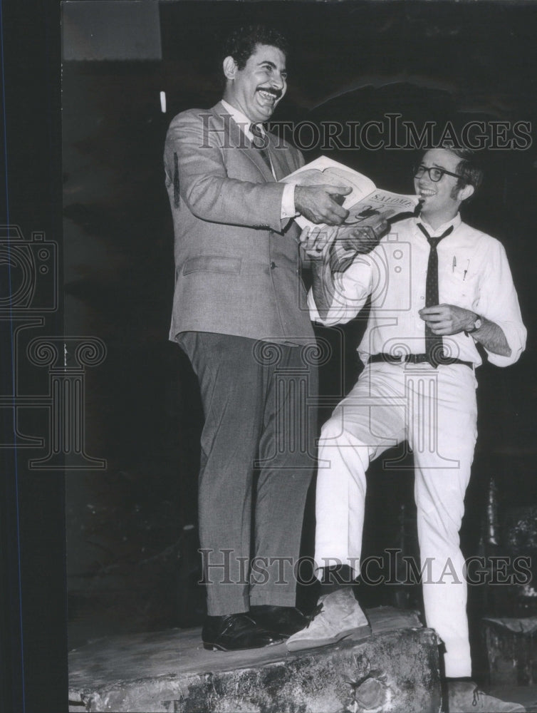 1968 Press Photo Bass Baritone Eugene Gree &amp; Bill Mason- Historic Images