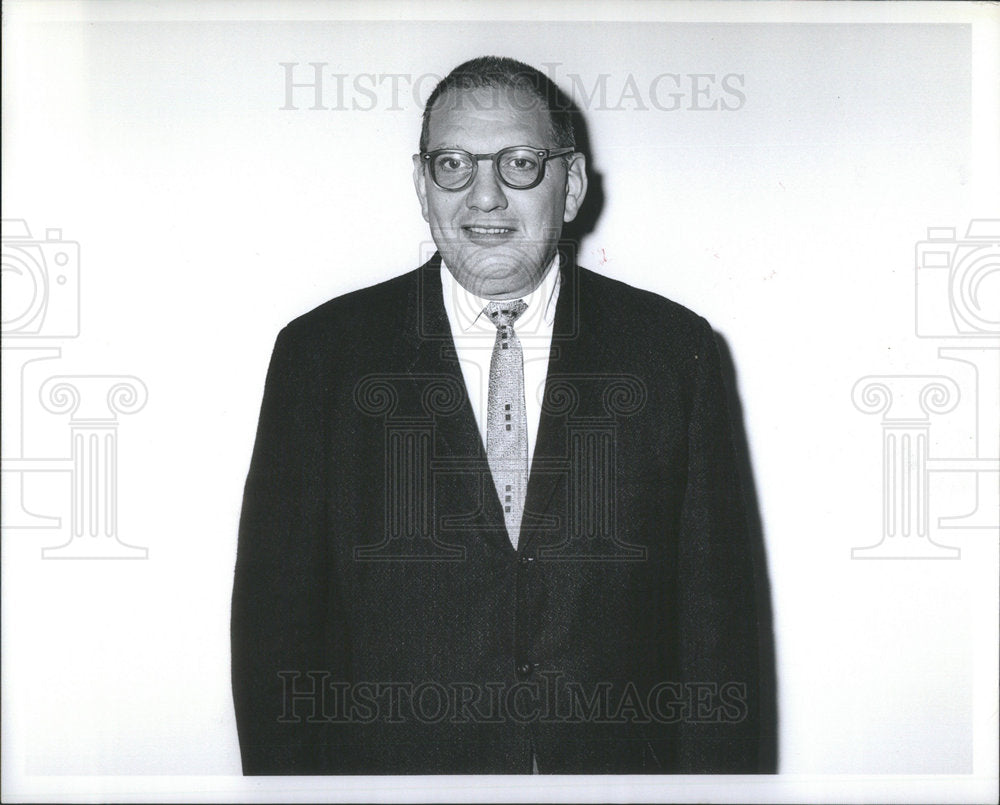 1960 Press Photo Alvin Londy Chicago City Illinois Banking Executive - RSC10139