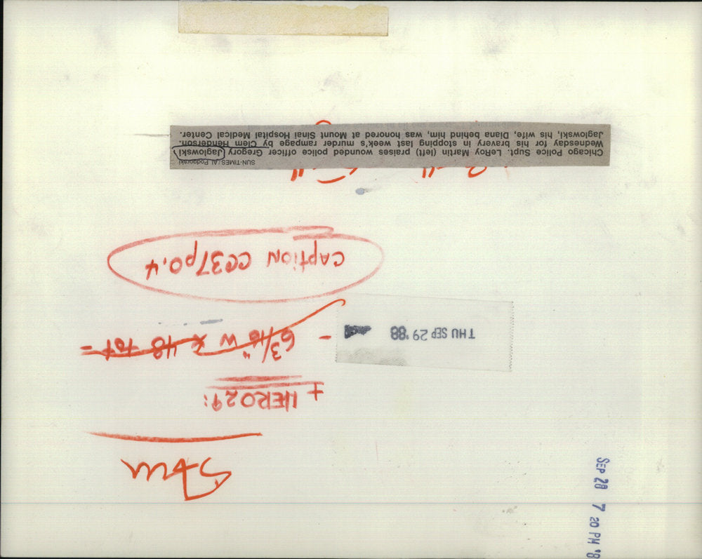 1988 Press Photo Chicago Police LeRoy Martin Wounded Hero Officer Jaglowski