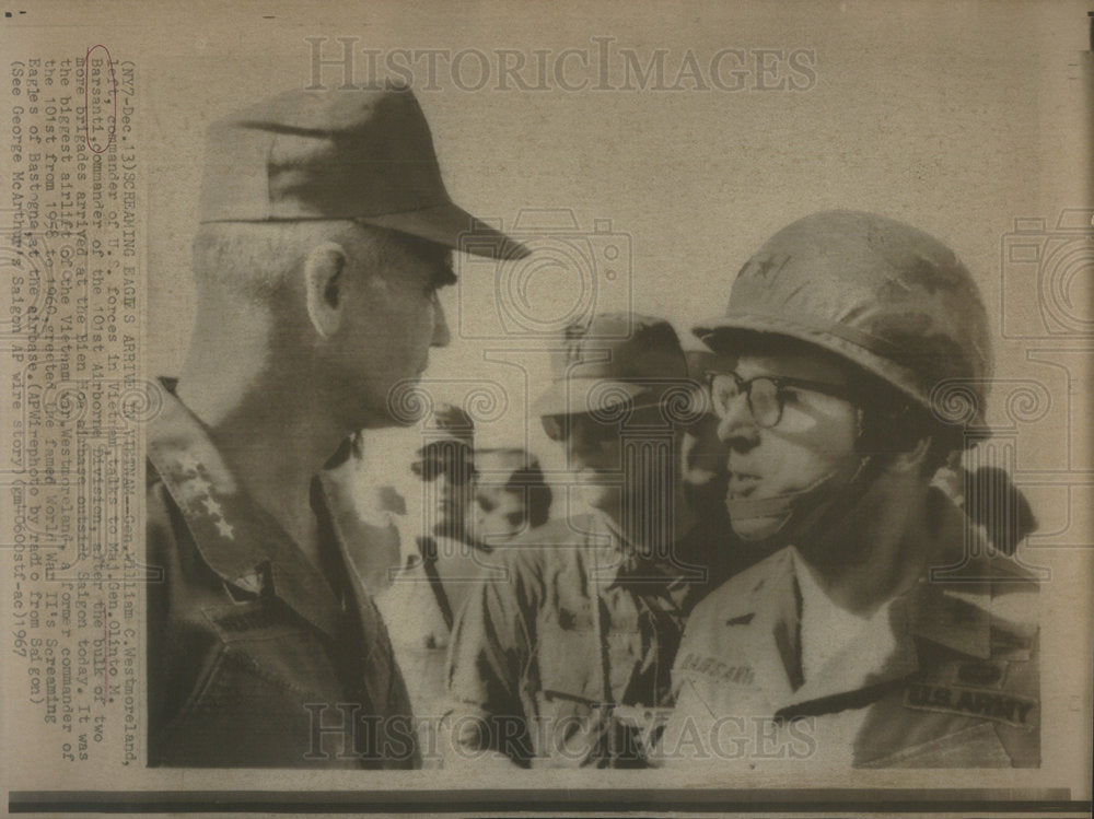 1967 Press Photo William Westmoreland Vietnam Olinto Barsanti Eagles Bastogene