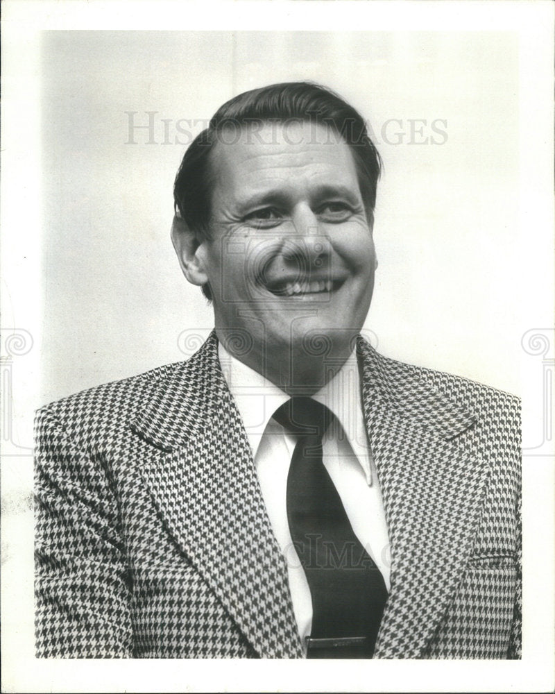 1975 Press Photo John Seeger Recession Boating Industry Association Marine Corp