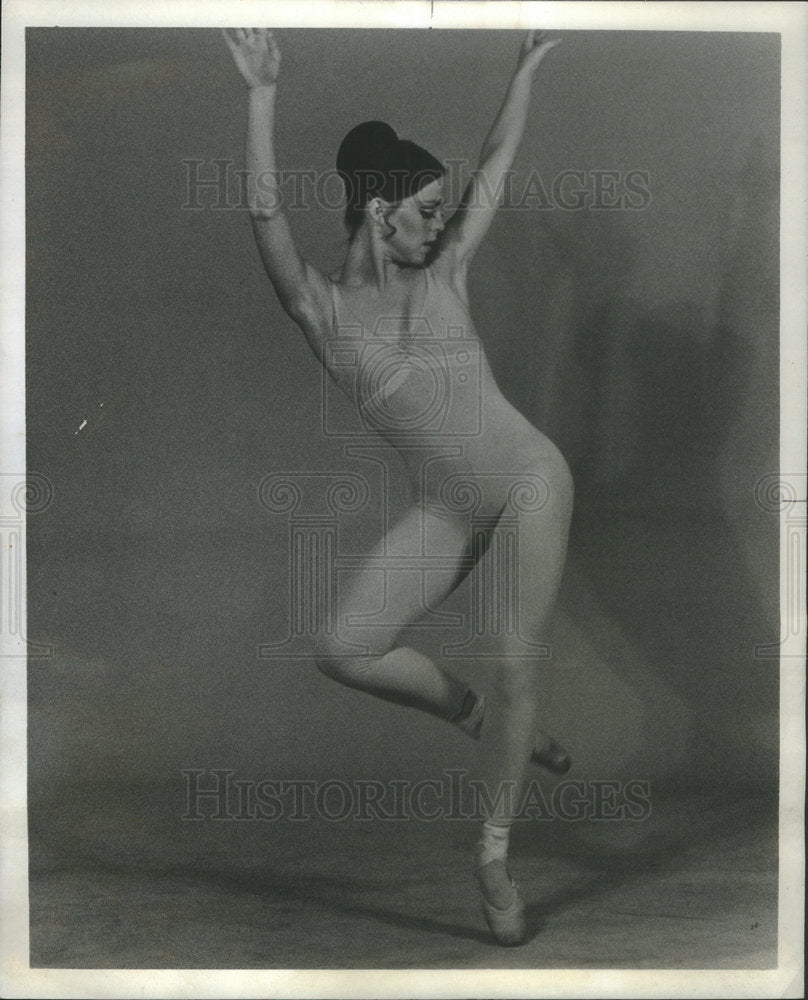 1972 Press Photo Rebecca Wright dancers of city center- Historic Images