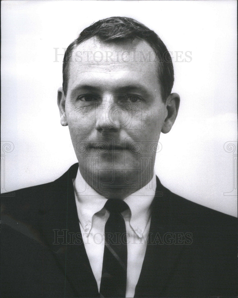 1967 Press Photo William Pace, Newly Promoted Dir. of Management at VISTA- Historic Images