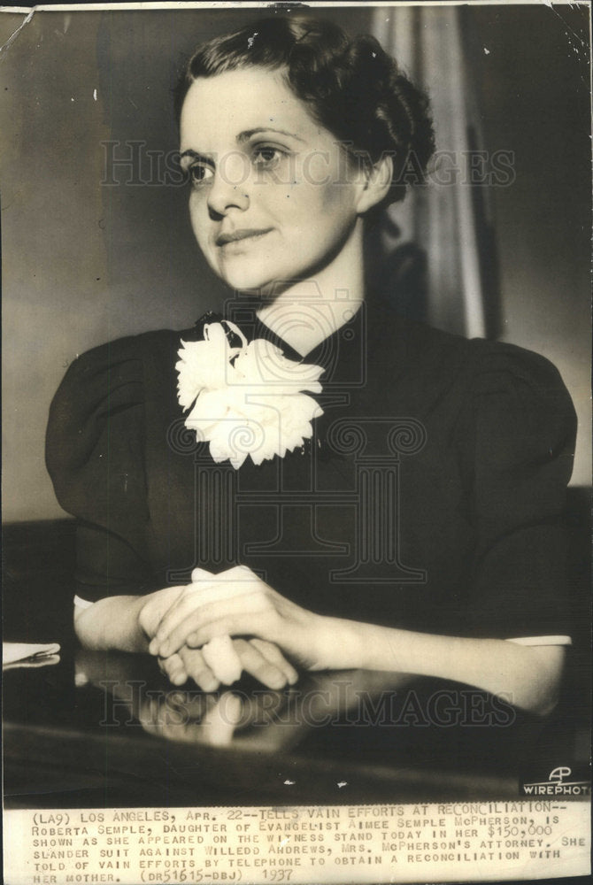 1937 Press Photo Evangelist Daughter Semple On Witness Stand Slander Trial- Historic Images