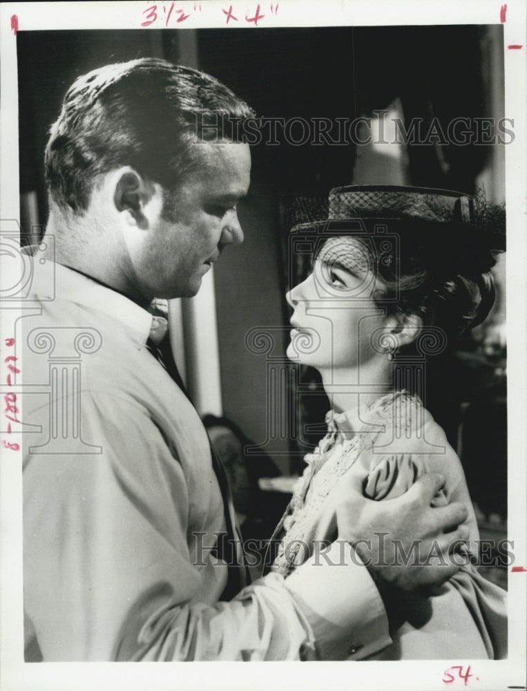 1954 Press Photo Actor Aldo Ray - RSG77843