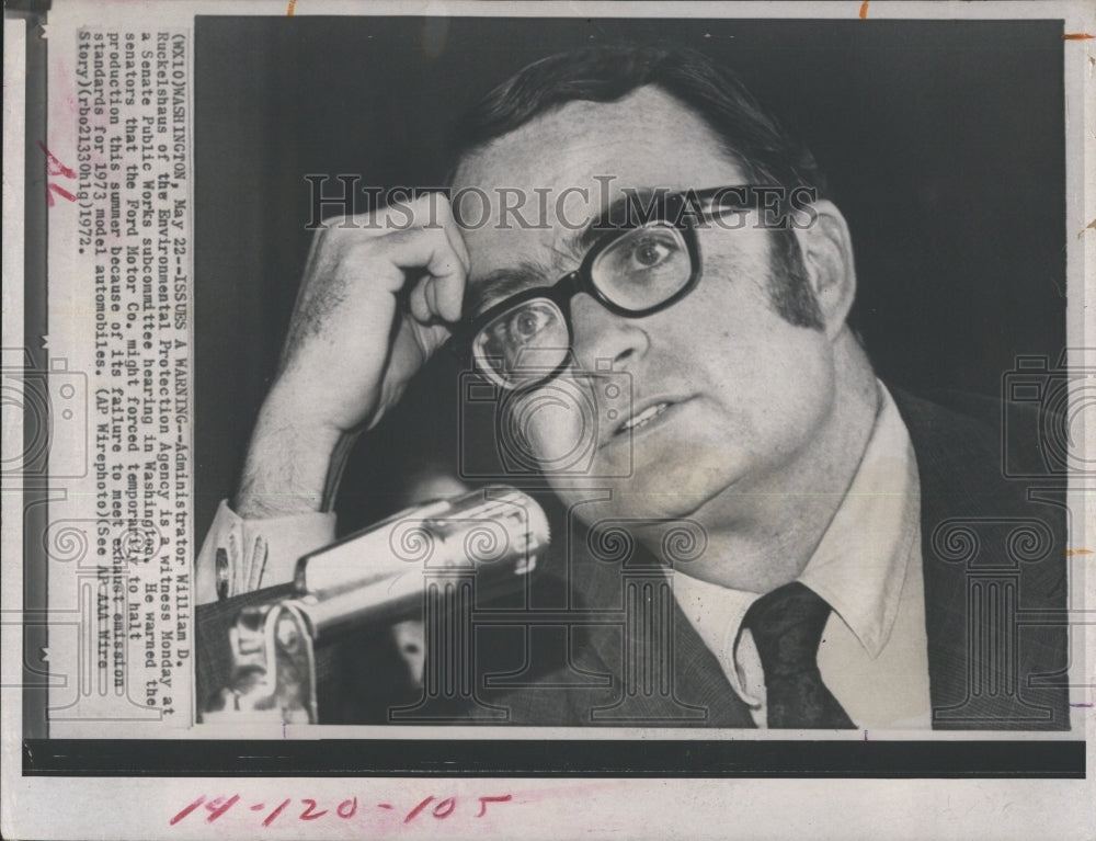 1972 Press Photo Ruckelshaus EPA at Senate Public Works Subcommittee on Ford Co.- Historic Images