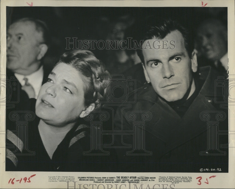 1967 Press Photo Actors Maximillian Schell & Simone Signoret "Deadly Affair"- Historic Images