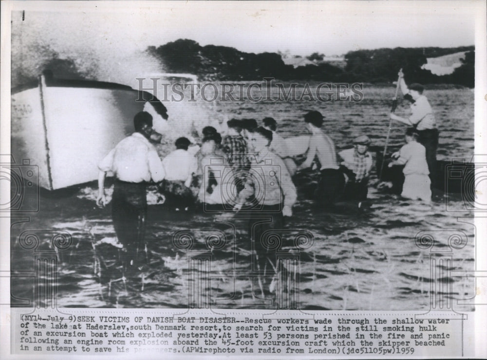 1959 Press Photo Rescue Workers in Denmark- Historic Images