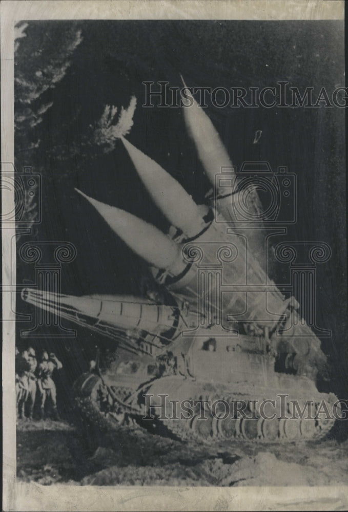 1962 Press Photo Soviet Rocket Mounted on Tracked Vehicle- Historic Images