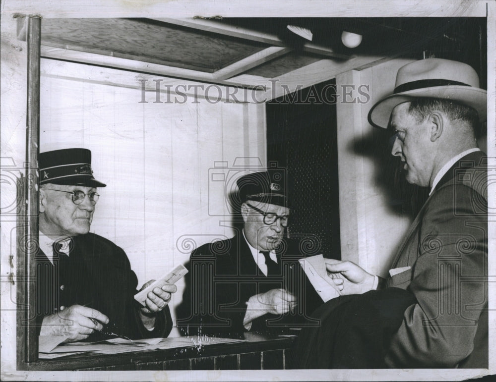 1955 Press Photo Bostons Bruins General Manager Lyn a Patrick - Historic Images