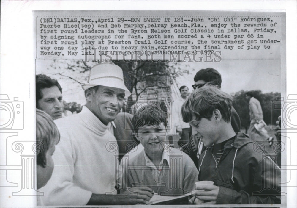 1972 Press Photo Juan &quot;Chi Chi&quot; Rodriquez &amp; Bob Murphy, leaders on the Byron - Historic Images