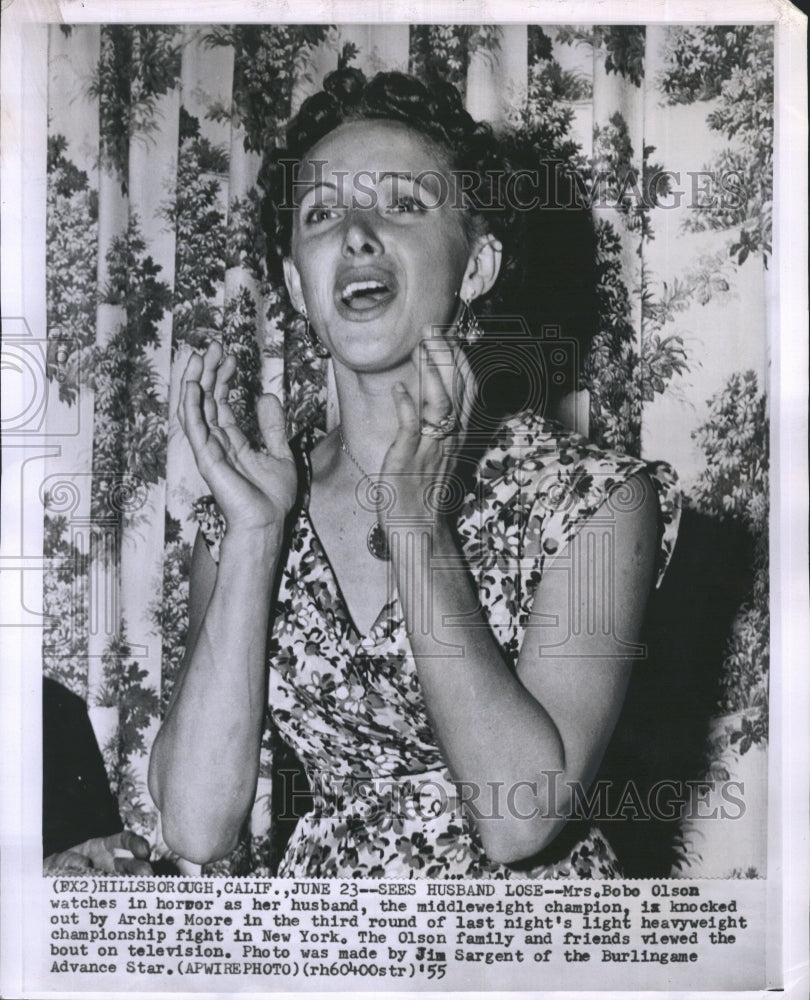 1955 Press Photo Mrs Bobo Olson Wife Light Heavyweight Champion- Historic Images
