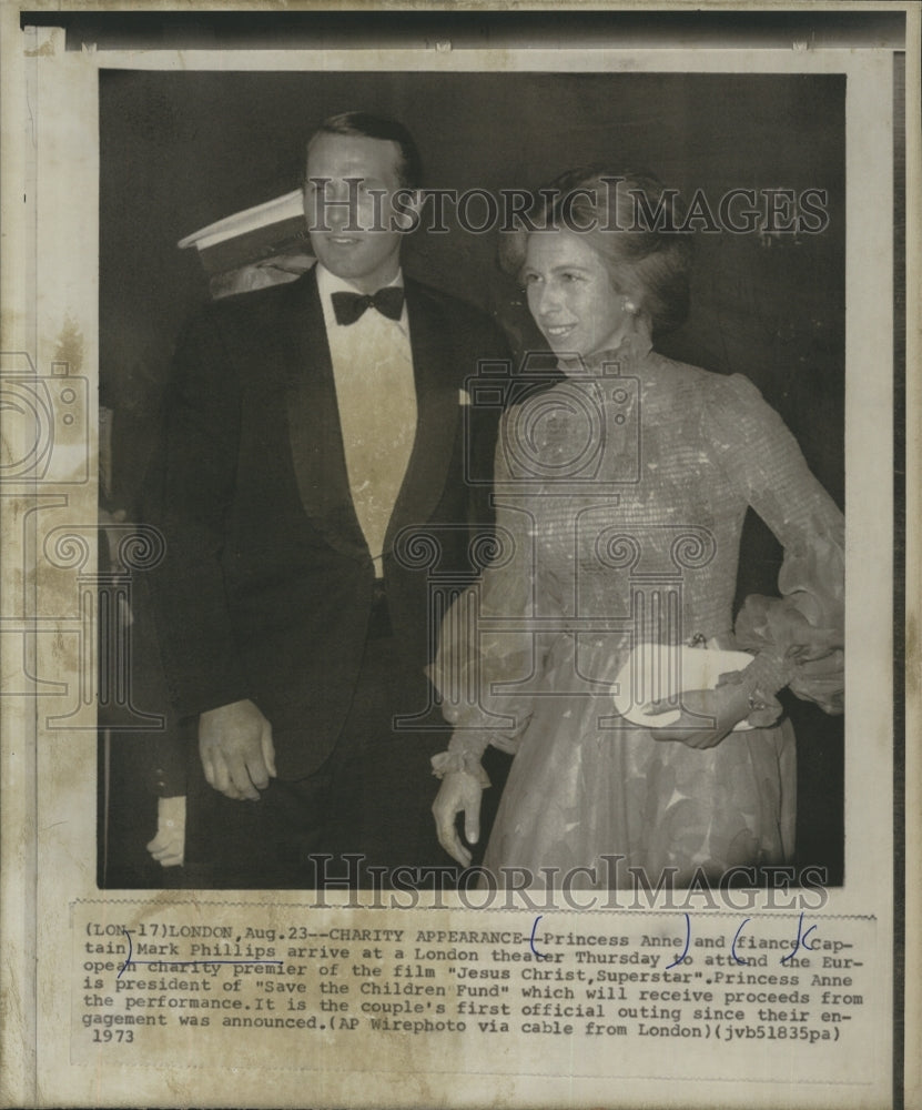 1973 Press Photo Princess Anne & Fiance Cpt. Mark Phillips London Theater