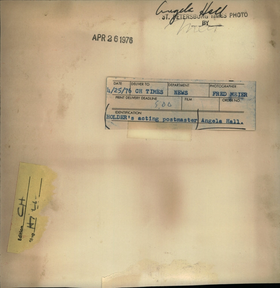 1976 Press Photo Acting Postmaster Angela Hall - RSH60339