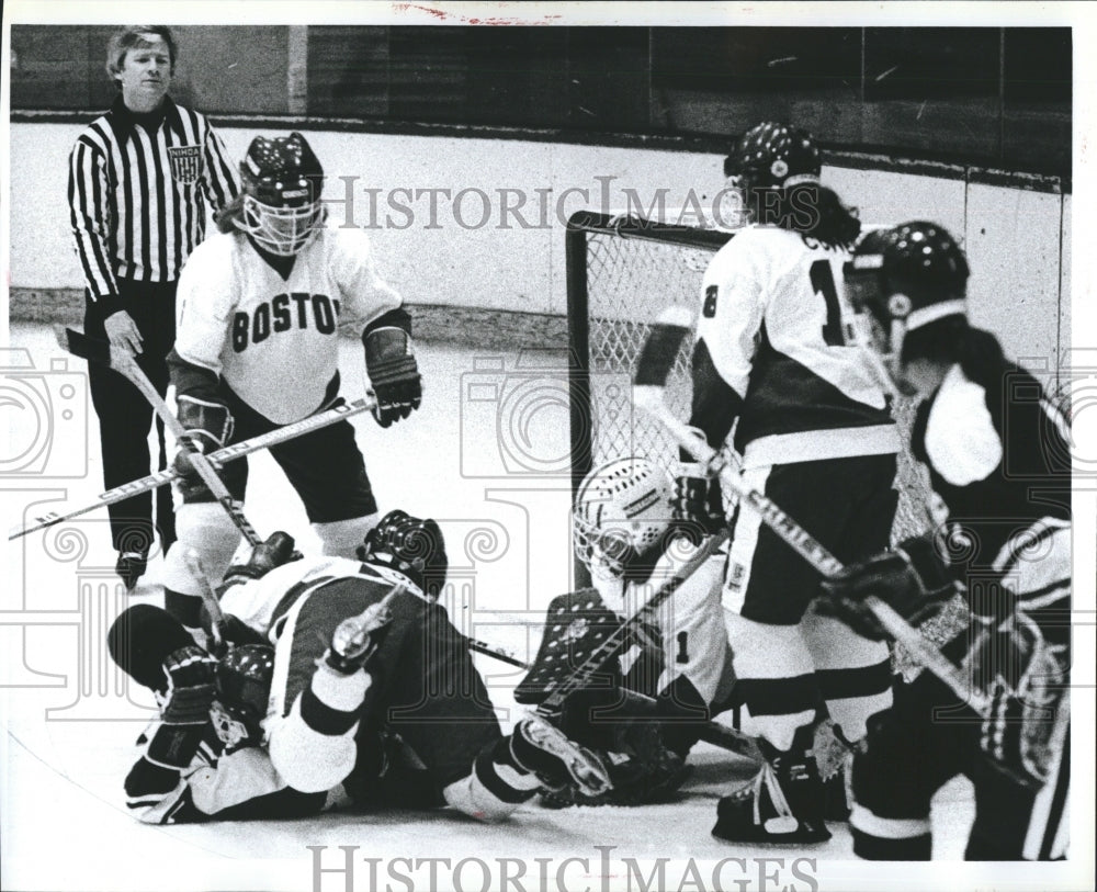 1982 Press Photo Boston Universities Cindy Imbrogna and Lisa Whitecomb