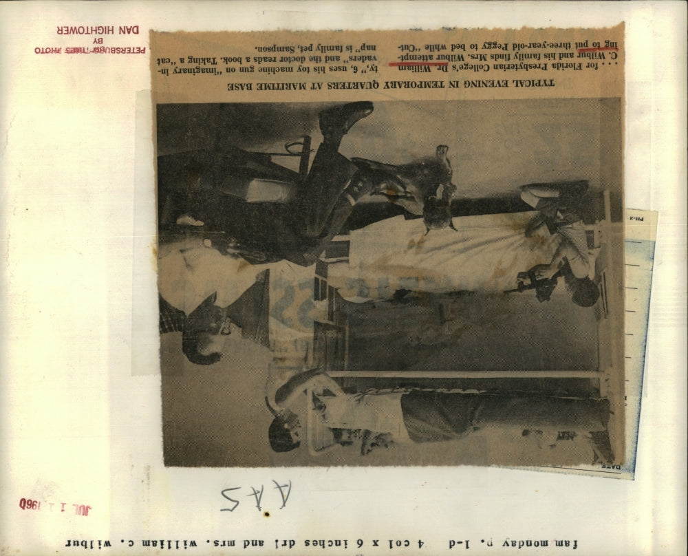 1960 Press Photo Dr, William C.Wilbur, Mrs. Wilbur, and kids, Presbyterian