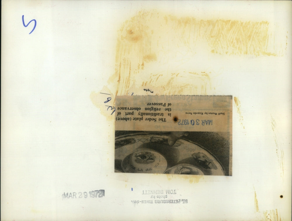 1972 Press Photo The Seder Plate, A Traditional Part Of The Passover Observance