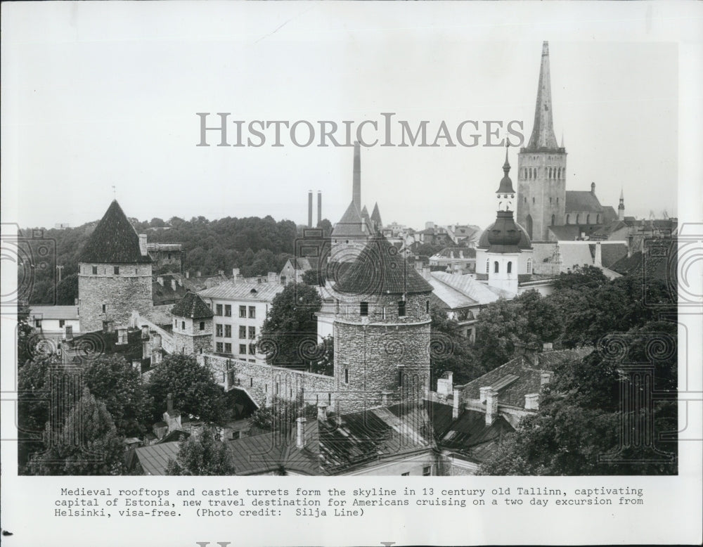 1979 Press Photo Medieval rooftops and castle turrets form the skyline in