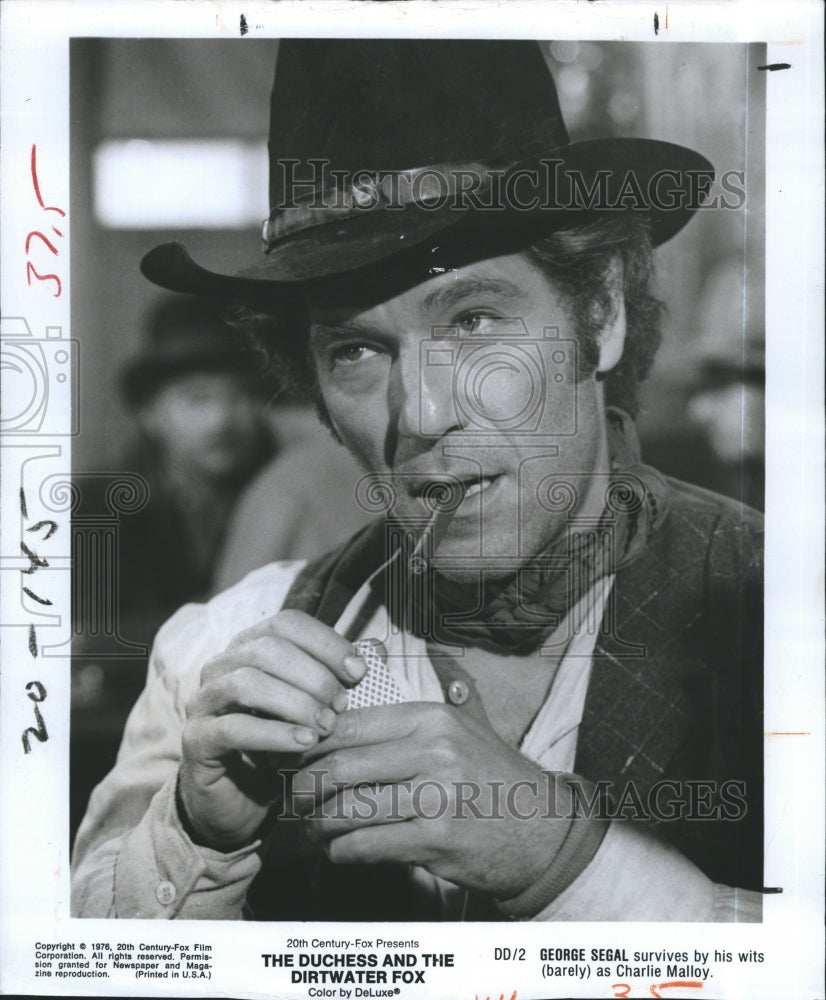 1976 Press Photo Actor George Segal In The Duchess And The Dirtwater Fox