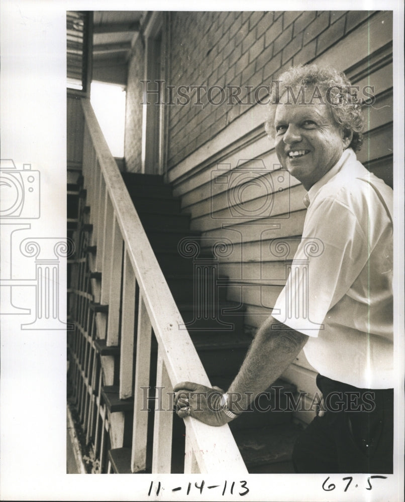 1979 Press Photo Bob McGregor Owner Of Heim&#39;s Hotel - RSJ17675