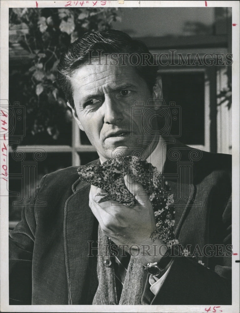 1971 Press Photo Actor Arthur Hill In The Fatal Mistake - Historic Images