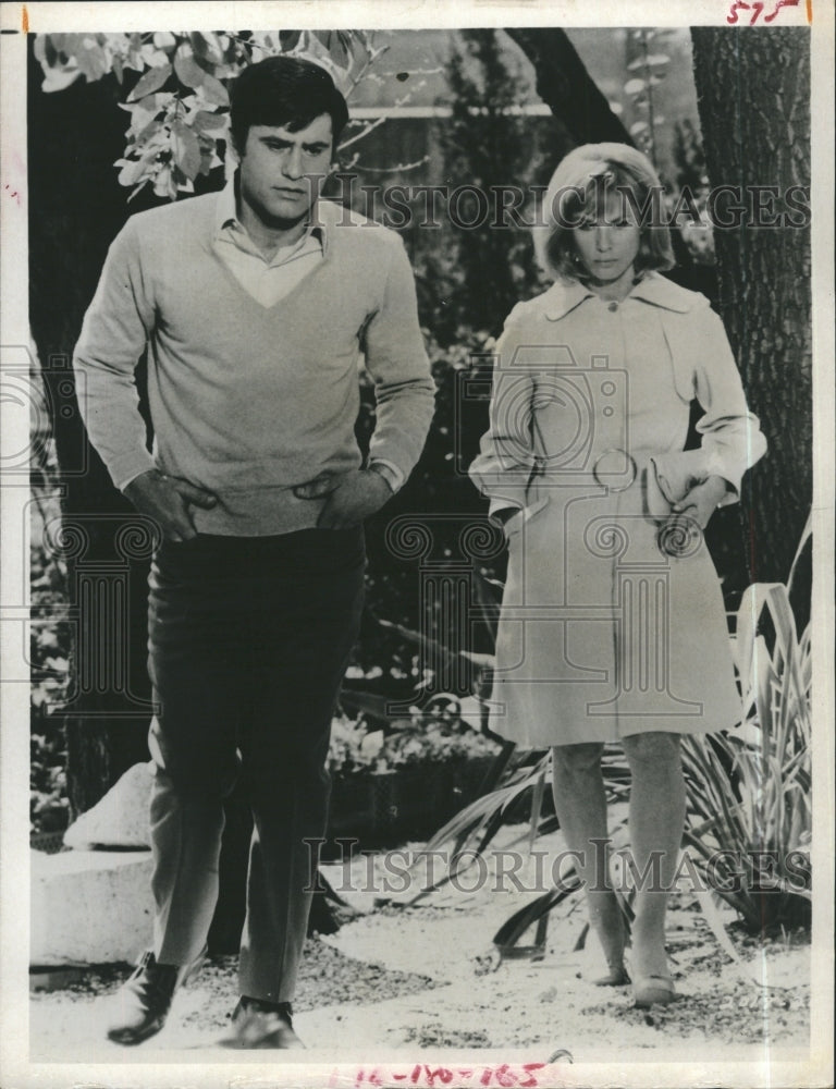 1972 Press Photo Bibi Anderson and James Farentino - Historic Images