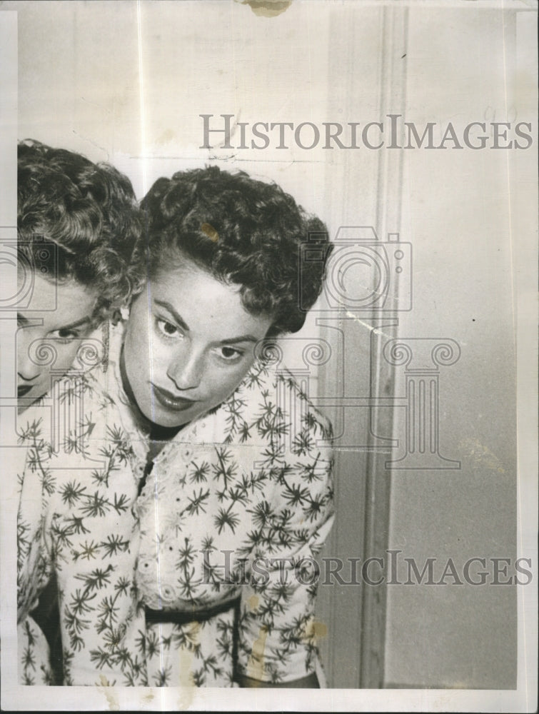 1954 Press Photo Dorothy MacGuire- Historic Images