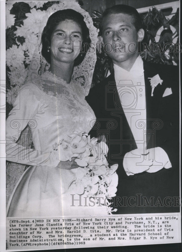 1963 Press Photo Richard Barry Nye Marries Jane Claudia Uris- Historic Images