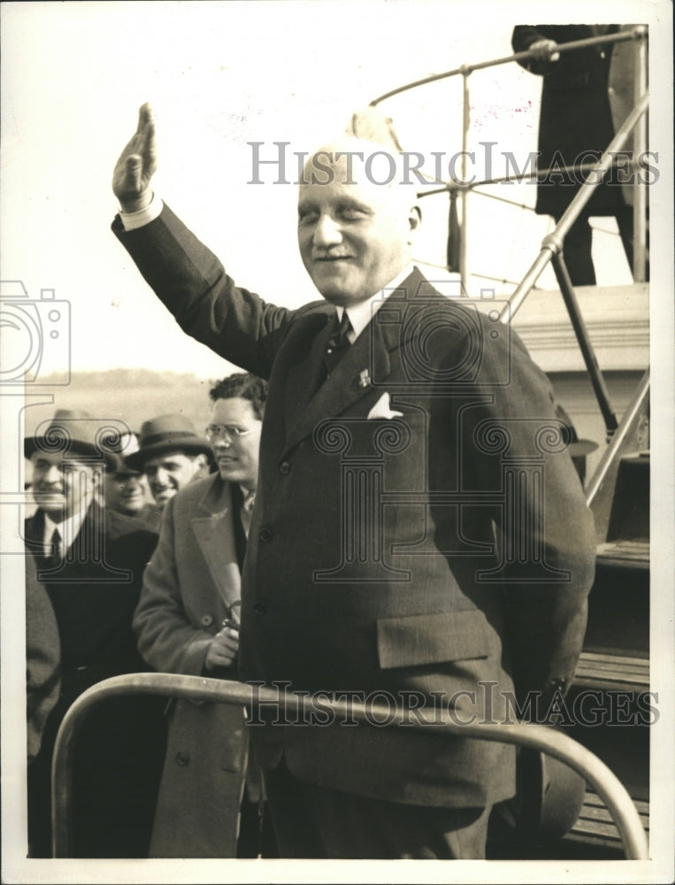 1933 Press Photo A picture od Guido Jung- Historic Images